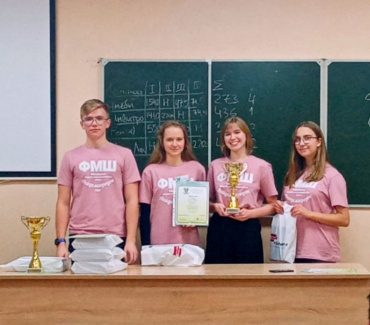 Команда СУНЦ НГУ выиграла Новосибирский Турнир юных биологов