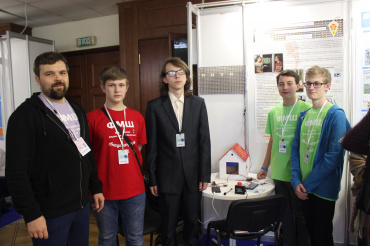  Ученики СУНЦ НГУ прошли в суперфинал международного конкурса «Учёные будущего»