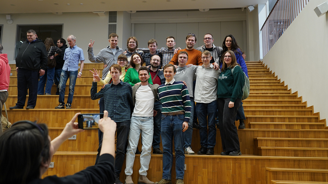 В СУНЦ НГУ прошла традиционная встреча выпускников