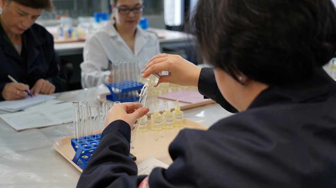 СУНЦ НГУ приглашает учителей на курсы повышения квалификации