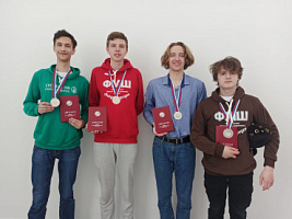 Ученики СУНЦ НГУ – призеры Всероссийской олимпиады школьников по физике