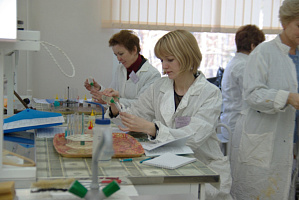 Школьные учителя из России и Казахстана прошли курсы повышения квалификации в СУНЦ НГУ